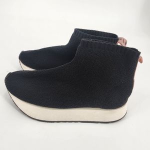 Zara Kids Girl Black Sneakers Size 1.5